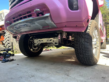 Load image into Gallery viewer, 6”-8” lift 20-25 GM HD 2500/3500