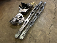 Load image into Gallery viewer, 14+ Ram 2500 “Traction Bar” kit Sheet Metal Bars